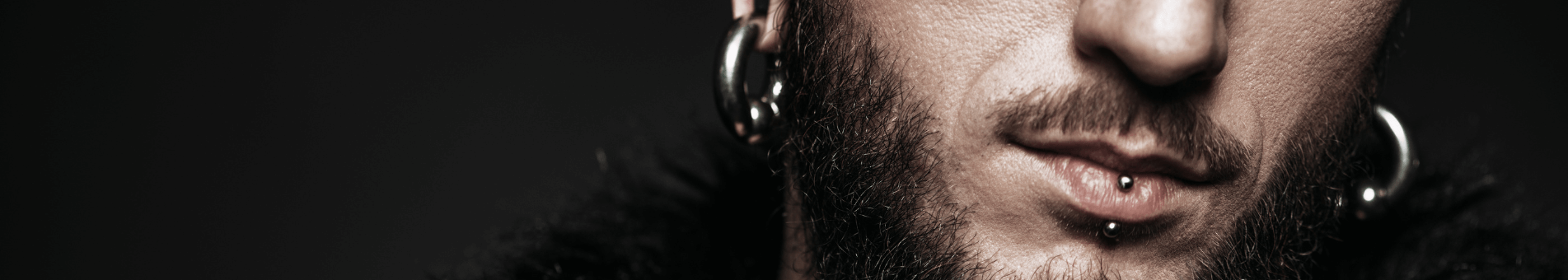 Erfahrungsbericht: Mit auffälligen Piercings in der Öffentlichkeit